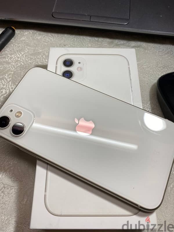 iphone 11 white 1