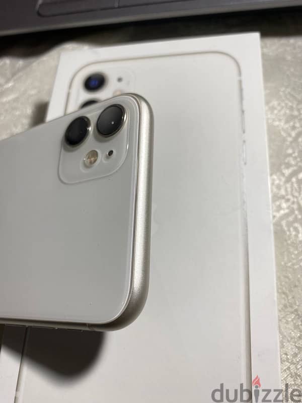 iphone 11 white 7