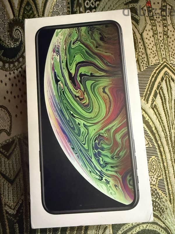 XS max 256G 5