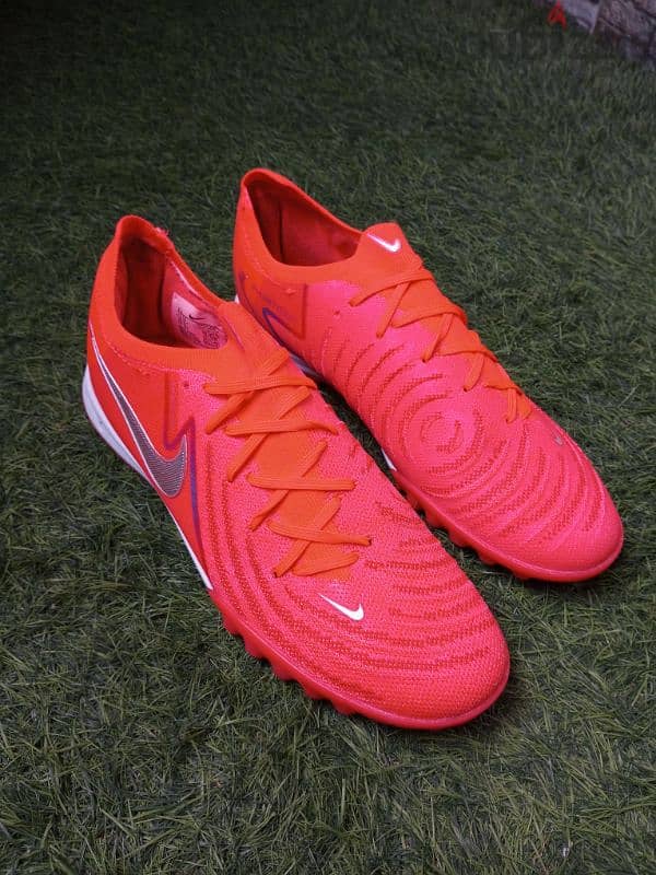 Nike phantom GX2 football shoes haaland edition size 43 0