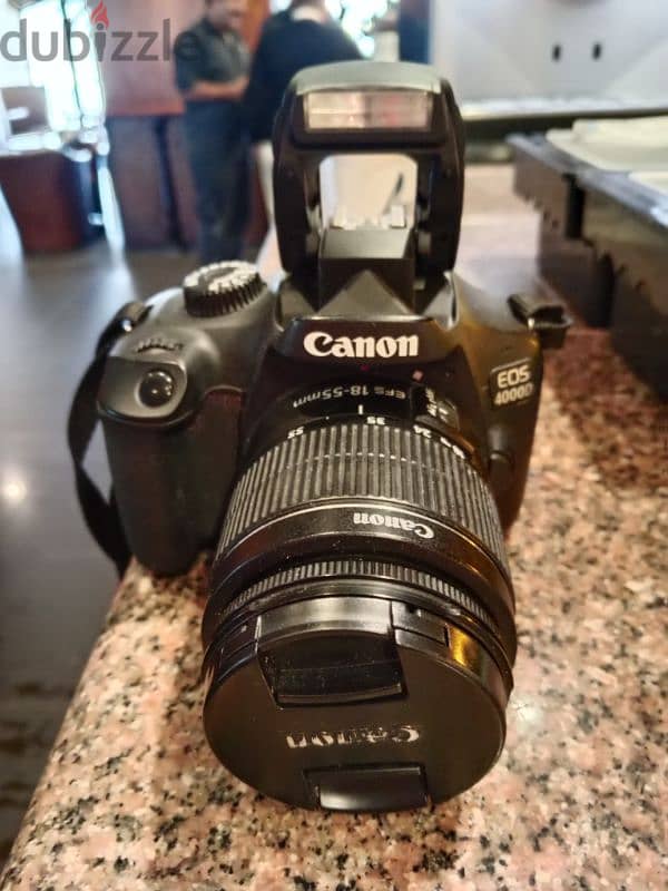 canon camera 4000D with charger and memory 128 5