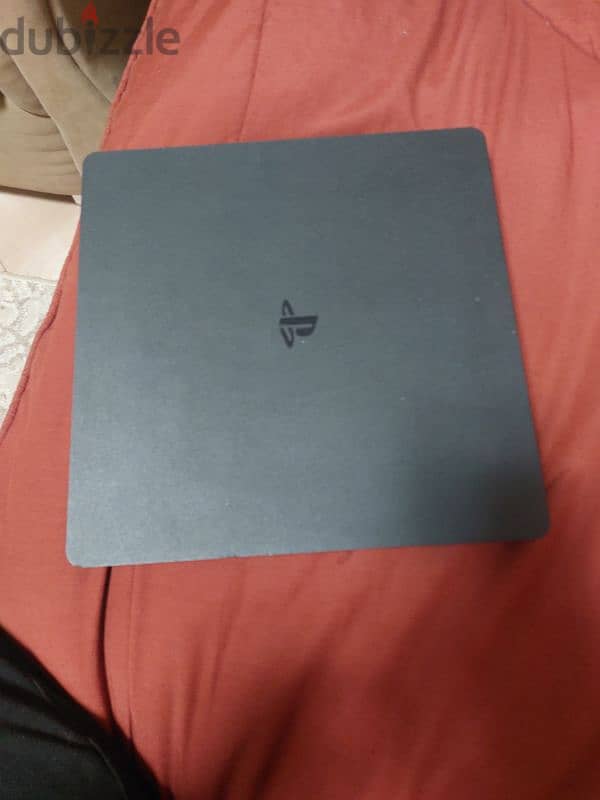 Ps4 used perfect condition 1