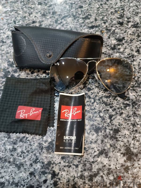 Original ( NEW ) Ray-ban sunglasses size 62 0