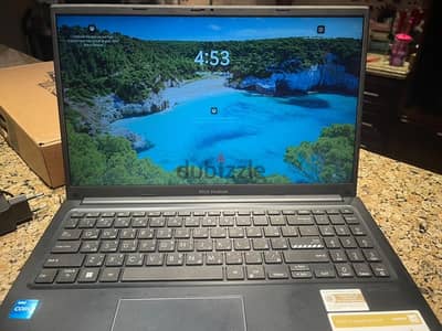 laptop asus, brand new perfect condition. used for 2 months only