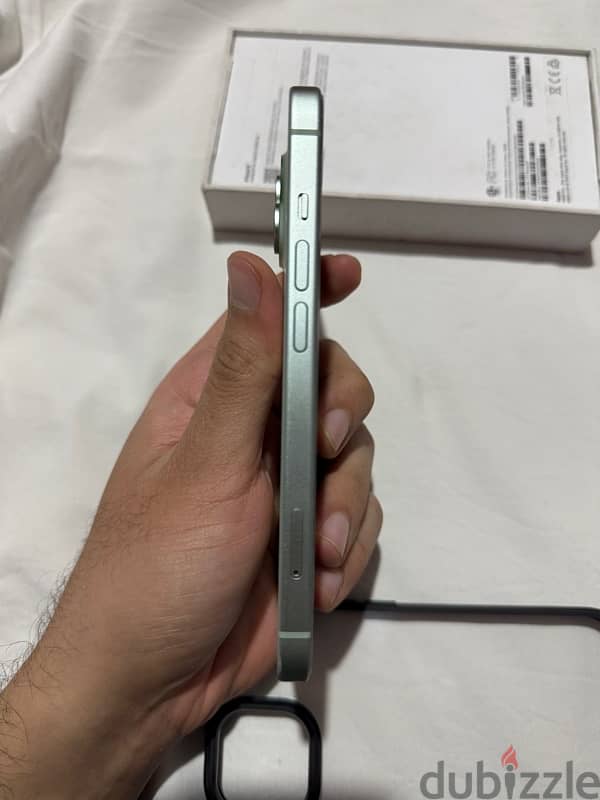 iphone 15 128GB battery 96% 3