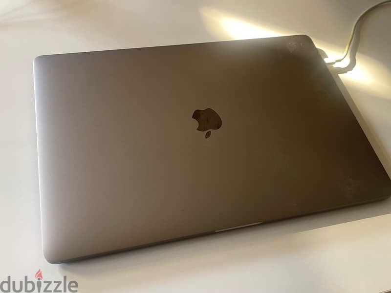 Macbook Pro 2019 0