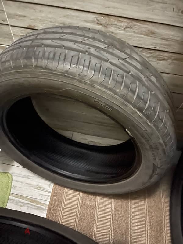 4 Hankook Tyres 205/55R17 ٤ اطارات هانكوك 1