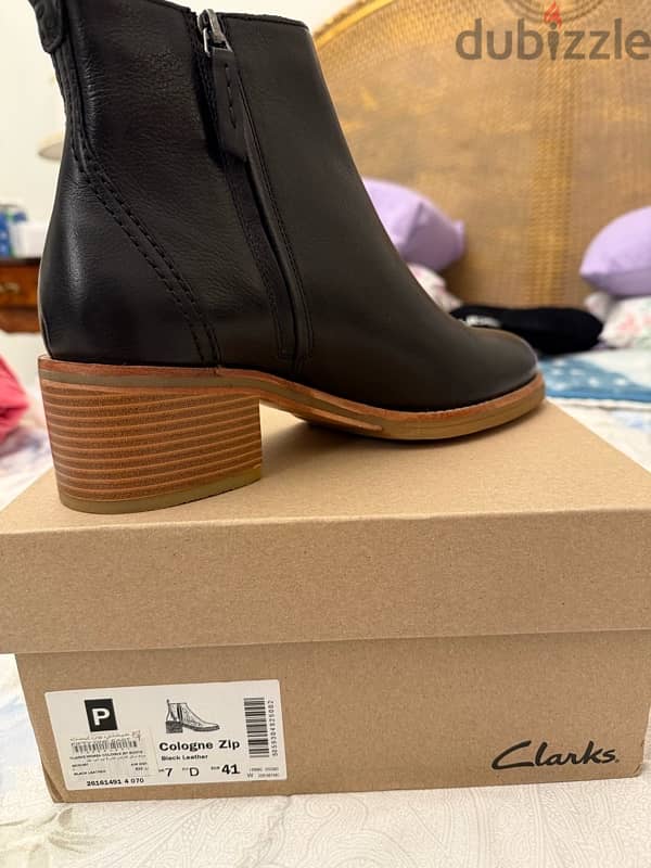 Ladies’ Clark Shoe 2