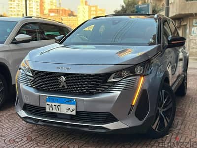 peuGeot 5008 2021 GT LINE rid 98000 km بيجو 5008 جى تي لاين