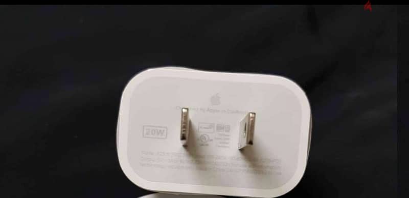 charger IPhone 20W 1