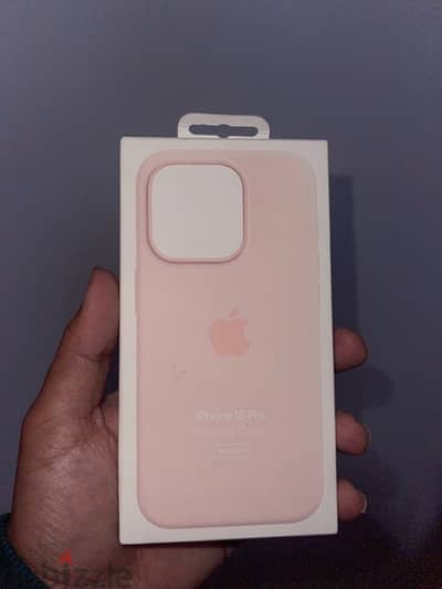 iphone 15 pro cover