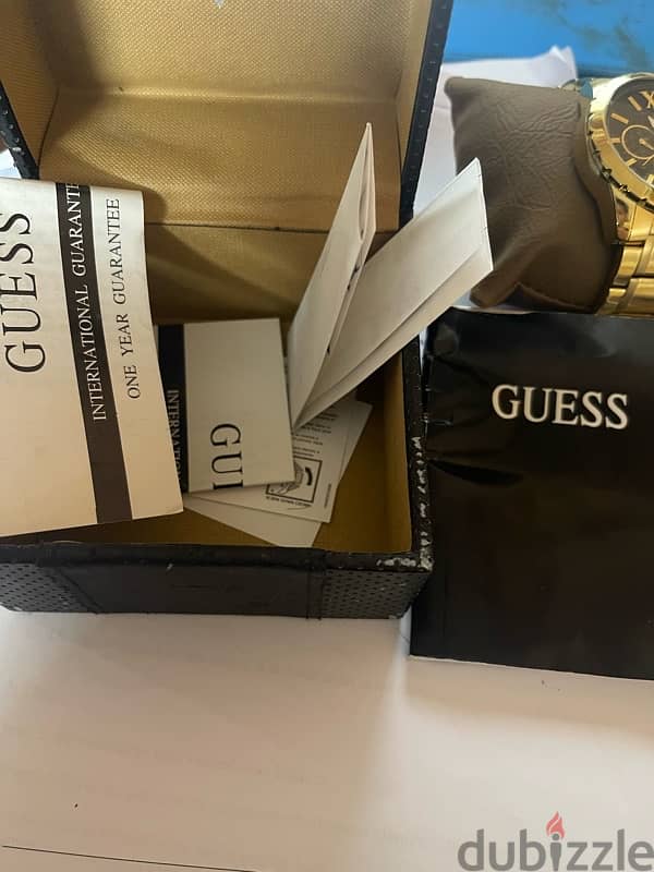 ساعة guess بكل حاجتها 1