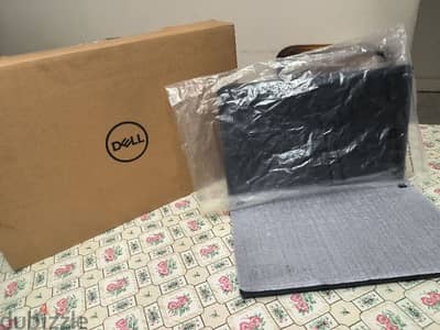 Dell verstro 3510 بطاريه 5ساعات وأقل من سعر الجديد ب15الف