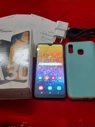 Samsung galaxy A30 64/4 بحالة جيده