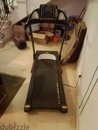 Body sculpture motorized treadmill BT 5807