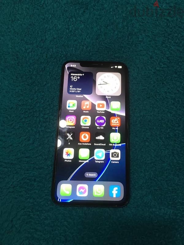 iphone xsmax 256G نسخة M 2