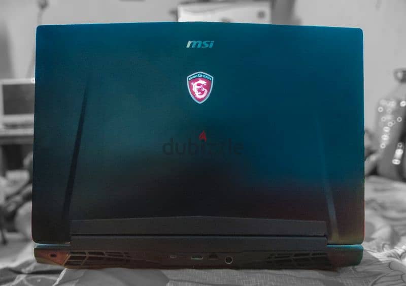 Laptop MSI GT72 6QD 3