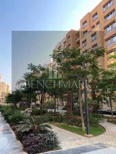 Apartment for sale (immediate delivery) with a very distinctive view and modern finishing in Al Maqsad Compound