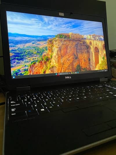 Laptop Dell latitude e6540 - Core i7 لابتوب اقتصادي