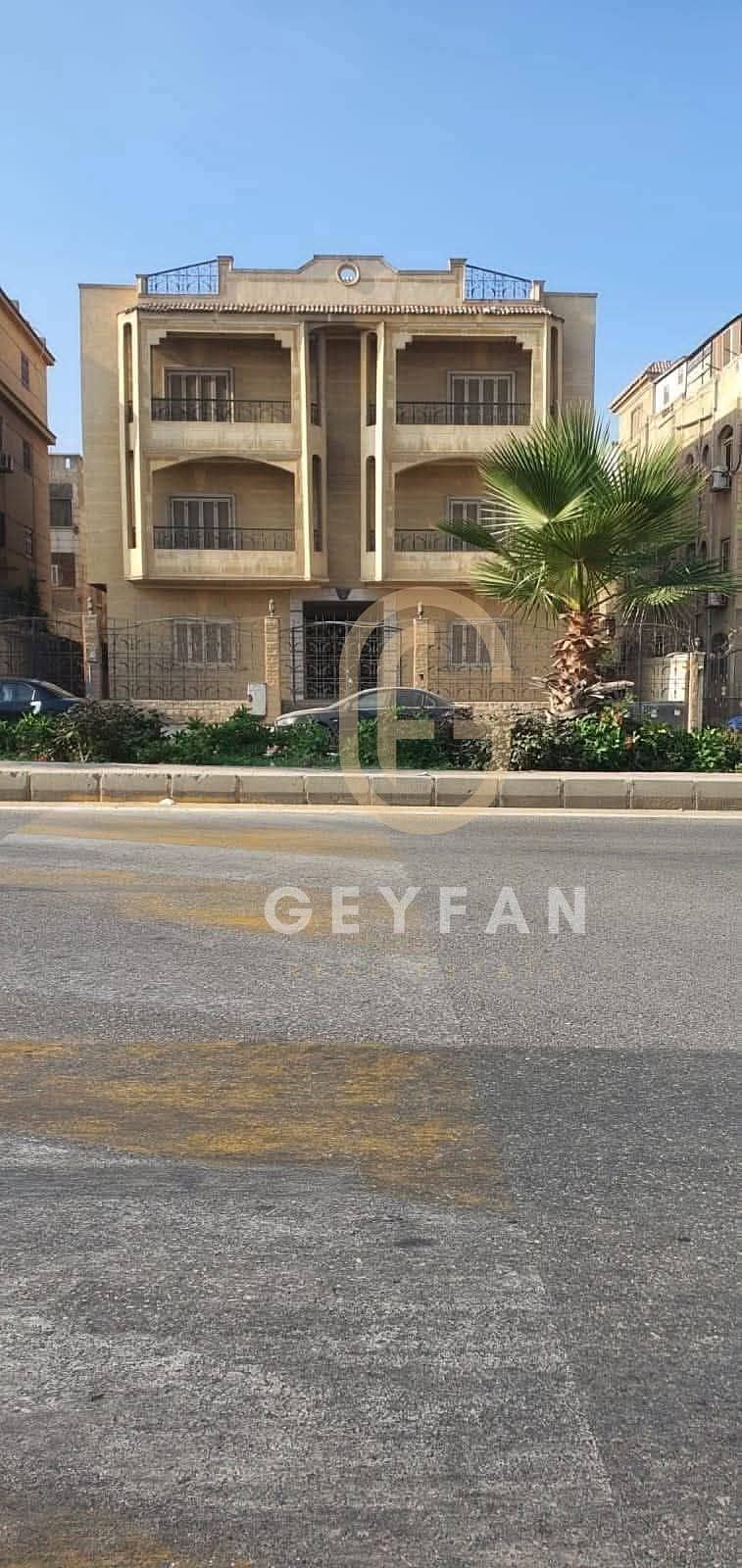 For quick execution due to travel circumstances, a villa is for sale in New Cairo, Fifth Settlement. It is steps away from Fatima Al-Shurbati Mosque o 0