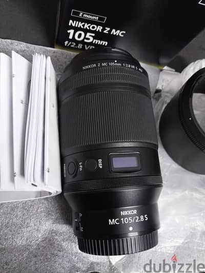 Lens NIKKOR z mc105