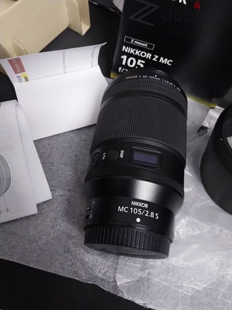 Lens NIKKOR z mc105 2