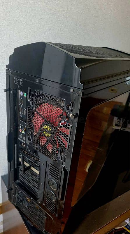 Workstation-Gaming PC 4