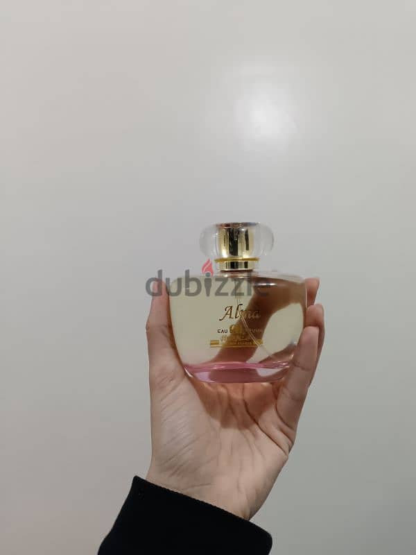 Alma perfume 3