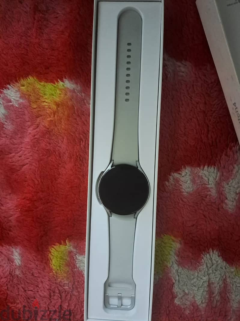 Galaxy Watch 4 Samsung- ساعة سامسونج جالاكسي 4 1