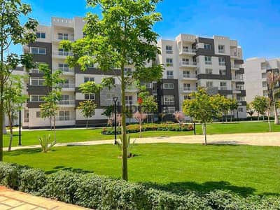 Stunning 141m Apartment Overlooking the Largest Wide Garden in B14 Madinaty | Booking 5/2023 | Installments Over 12 Years | Great Overprice Deal!