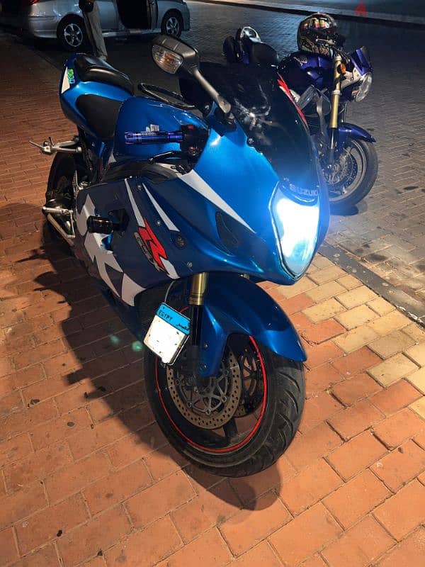 Suzuki Gsxr 1000 جيكسر 0