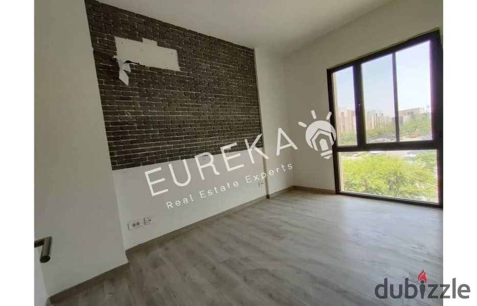 Town House Corner 245m for Rent in Al Burouj 0