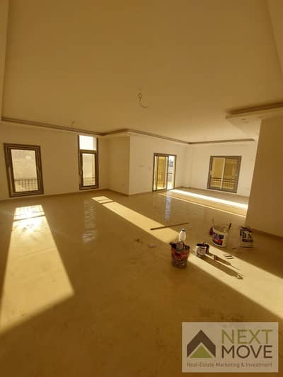 Apartment for rent in Al-Quneifel 2, Super Lux, with an area of ​​200 square meters