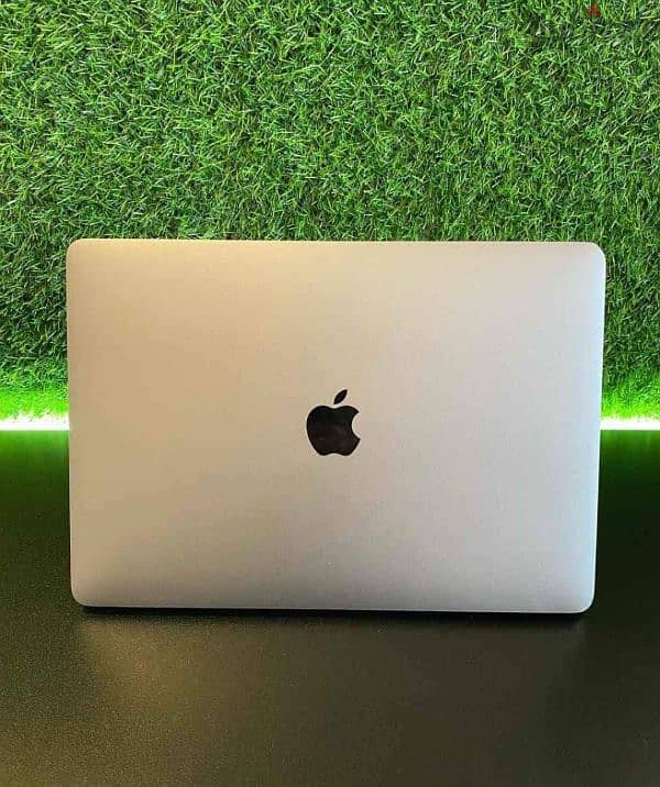 MacBook pro 2017 13