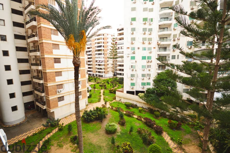 Apartment for sale - Maamoura Al Shati - area 130 full meters 0