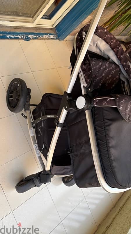 stroller and car seat 10