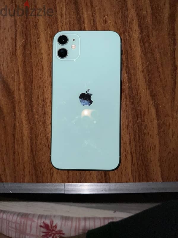 iphone 11 بالعلبه 1