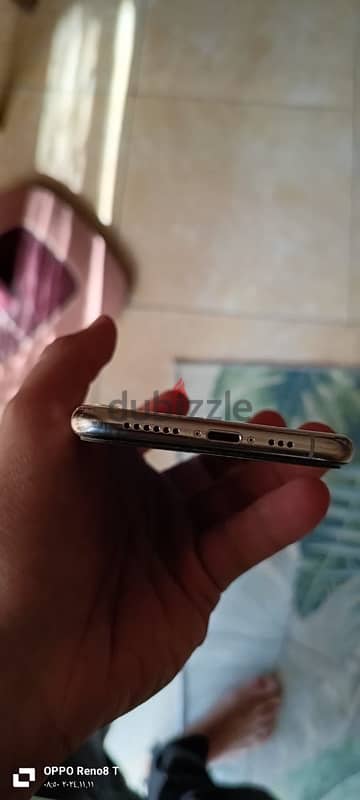 iphone xs like new 0