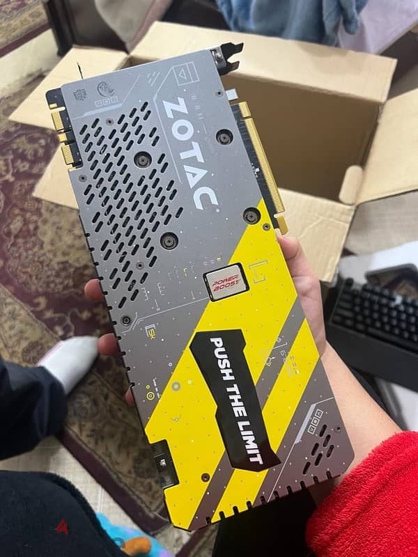 gtx 1070 ti zotac amp extreme 4