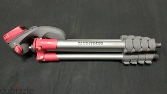 حامل كاميرا بروفيشنال manfrotto حاله الزيرو كأن لم يستخدم