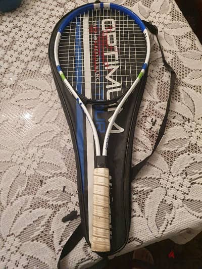 Nassau optimum tour tennis racket