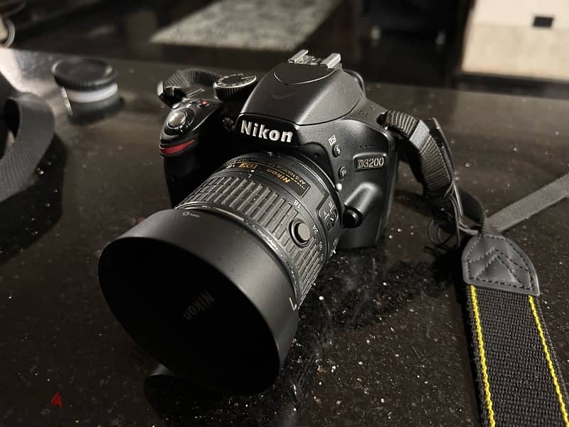 Nikon D3200 0