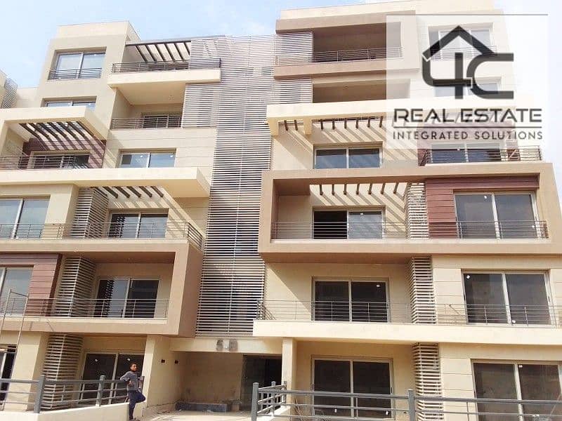 The lowest price, Corner apartment with the largest garden space for sale, Ready to move in Palm Hills New Cairo, 4 bedrooms view landscape 0