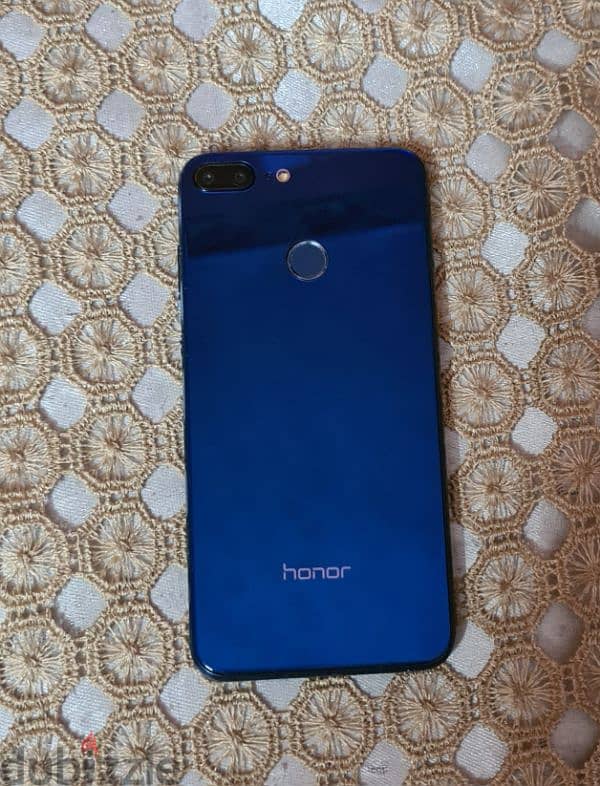 للبيع تليفون Honor 9 Lite حالة ممتازة 1