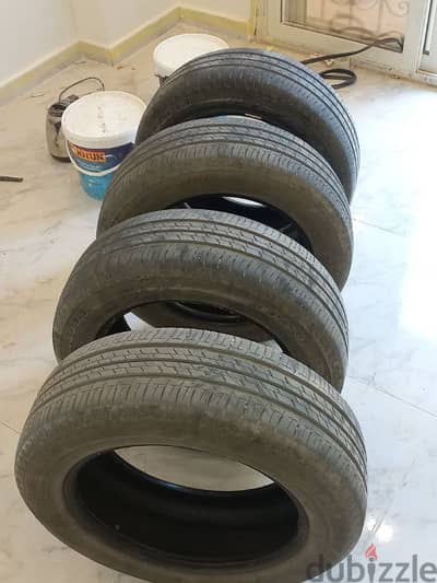 عدد ٤ فردة ب500 ج فقط مع بعض بريدج استون 185/60R16 خارج من سنترا٢٠١٩