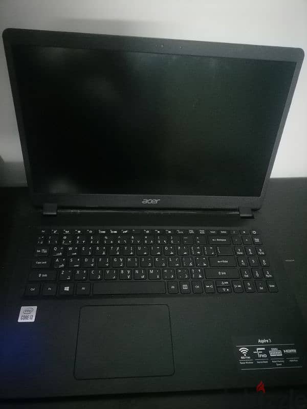 لاب توب acer aspire 3 كسر زيرو 1