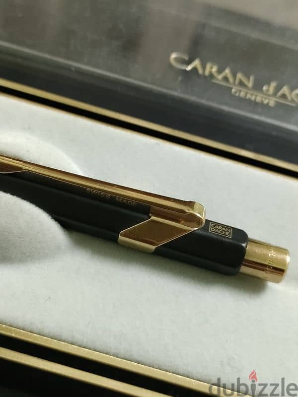 قلم كرنداش سويسرى Caran d'Ache Swiss Made 3