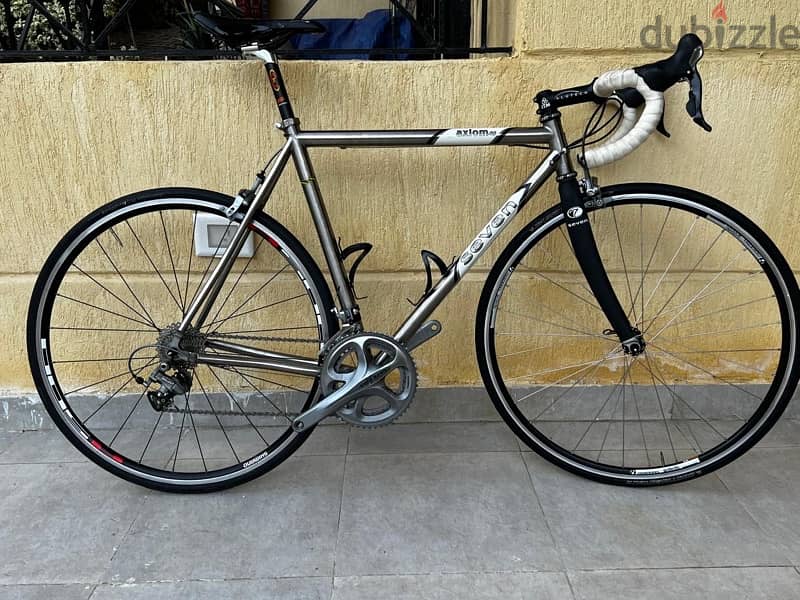 Seven Axiom Road Bike 1