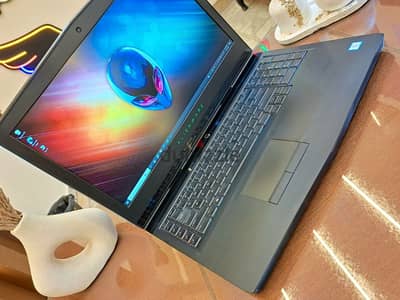 Dell Alienware m17 R4