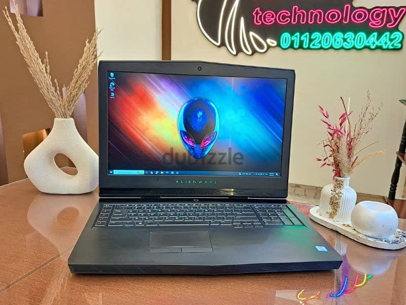 Dell Alienware m17 R4 1